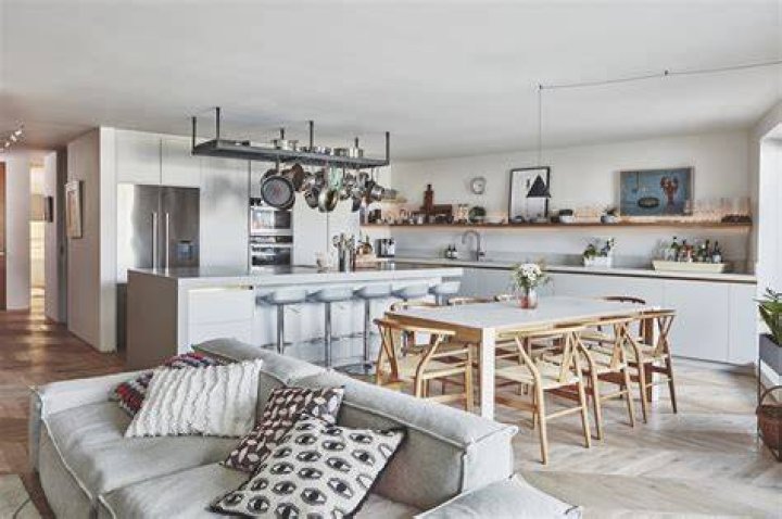 Combined living and kitchen space design Combined living and kitchen space design