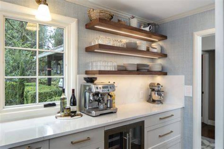 Floating shelves and cabinets combo kitchen design Floating shelves and cabinets combo kitchen design