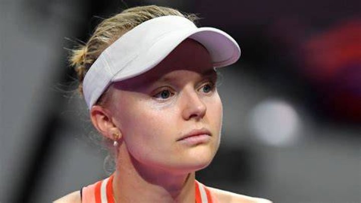 Harriet Dart takes a break