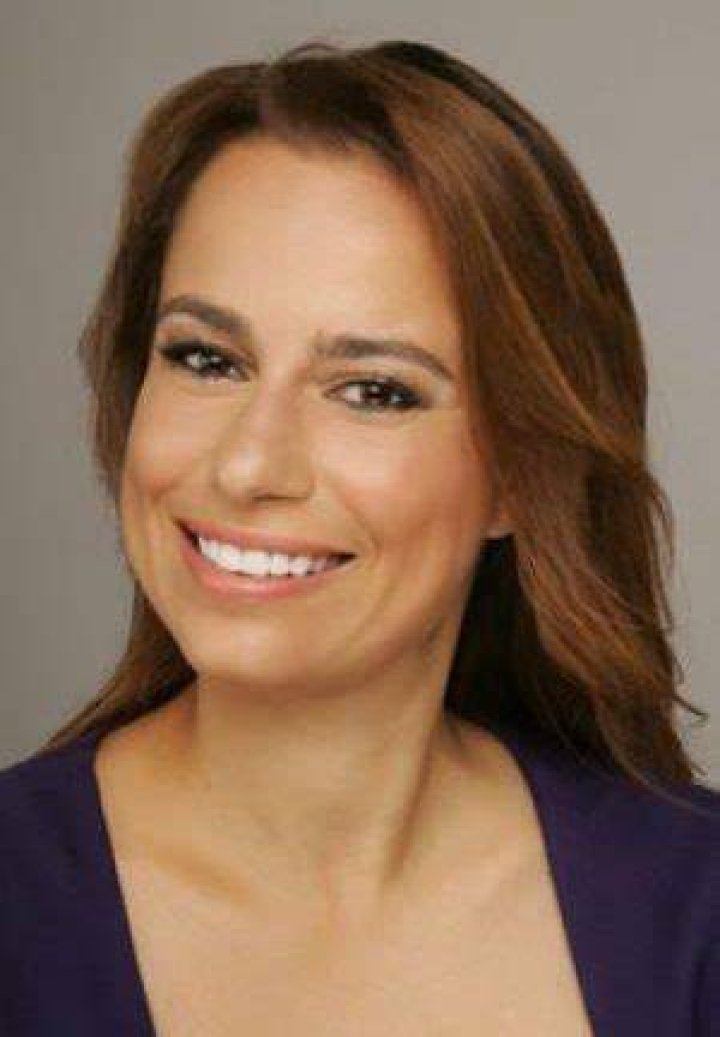  Julie Roginsky Biography