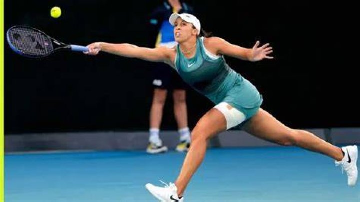 Madison Keys plays a shot
