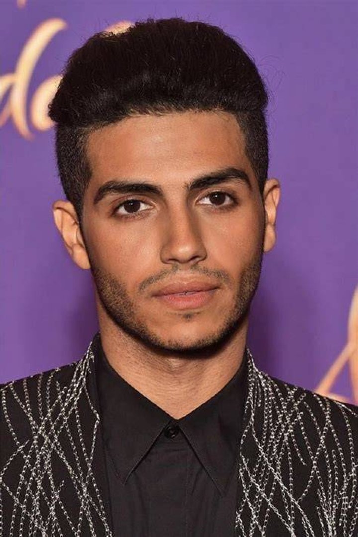 Mena Massoud Biography