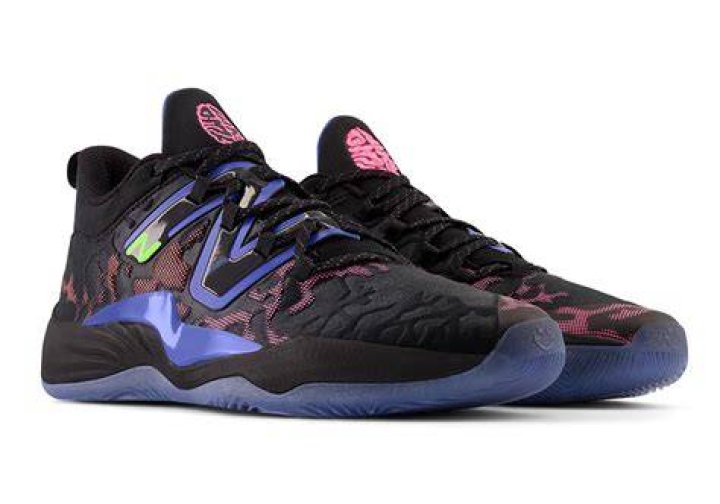 New Balance TWO WXY v3 basketball shoes - Black/White colorway on a white background.