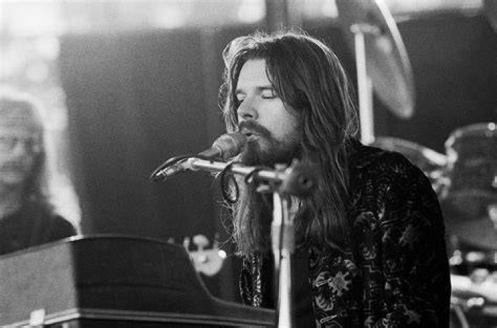 See Bob Seger Perform 'Against the Wind' on His 2006 Comeback Tour