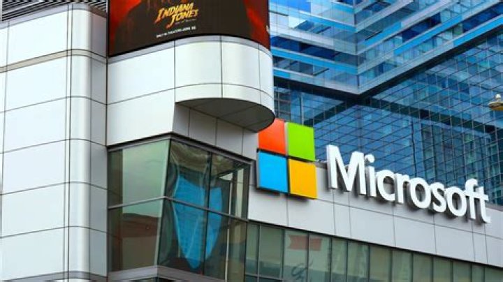 Visit Microsoft's official page to download Microsoft Visual C++ 2019 redistributable